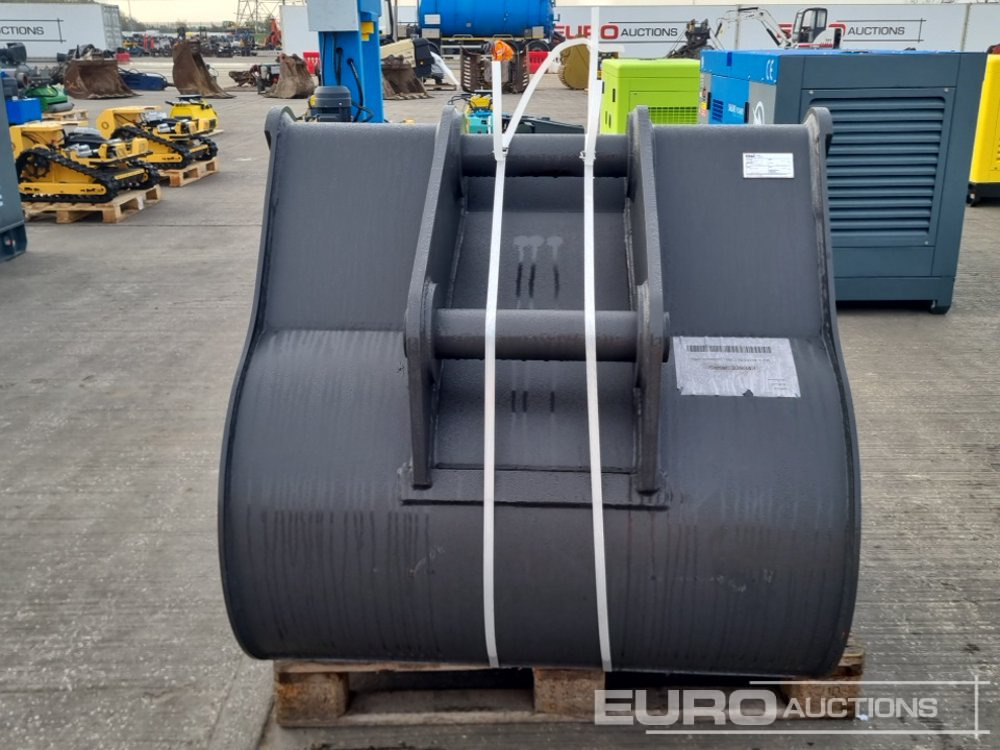 Unused CNH 44" Scoop Bucket 80mm Pin to suit 20 Ton Excavator - Ковш: фото 4 Unused CNH 44" Scoop Bucket 80mm Pin to suit 20 Ton Excavator - Ковш: фото 4