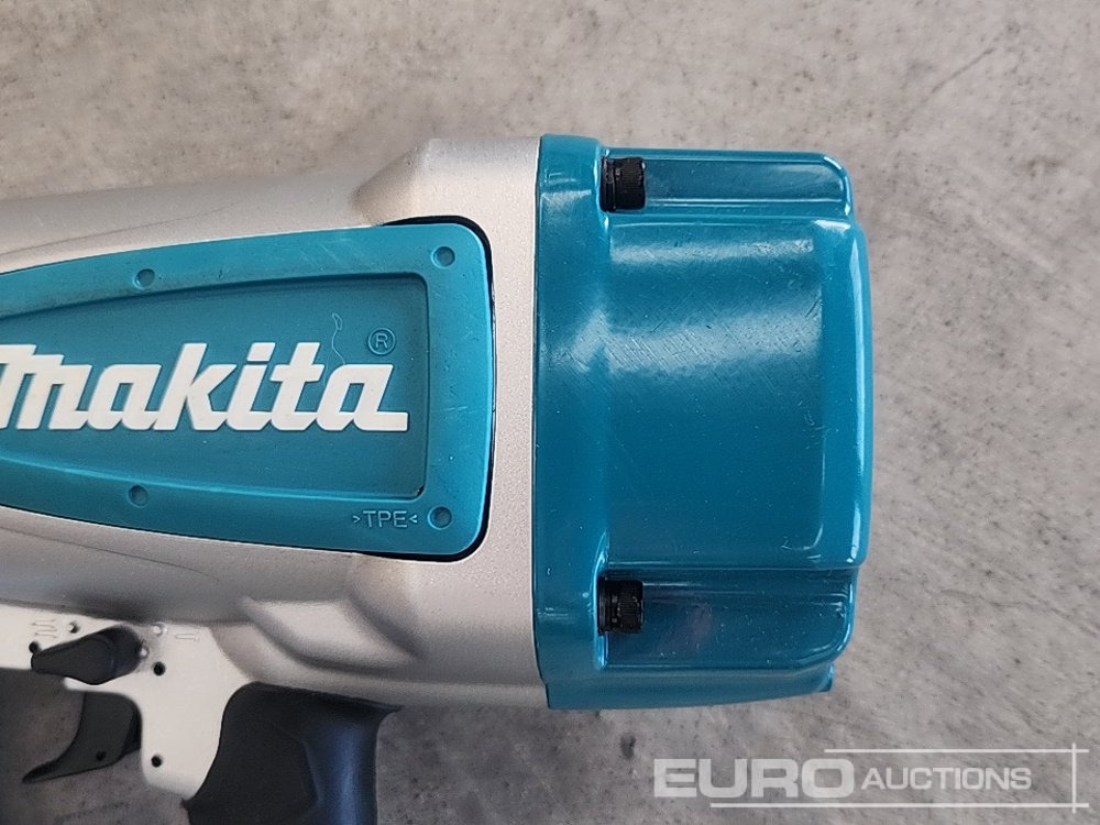 Строительное оборудование Unused Makita AN924 Pneumatic Nailer (Body Only): фото 7 Строительное оборудование Unused Makita AN924 Pneumatic Nailer (Body Only): фото 7