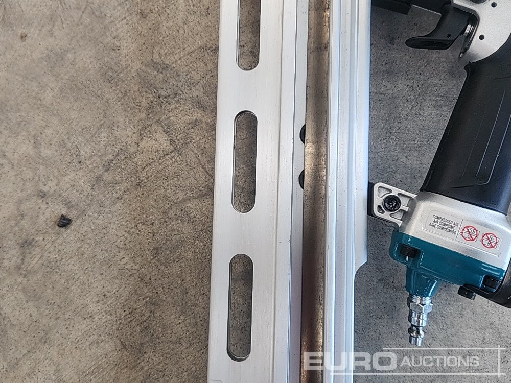 Строительное оборудование Unused Makita AN924 Pneumatic Nailer (Body Only): фото 12 Строительное оборудование Unused Makita AN924 Pneumatic Nailer (Body Only): фото 12