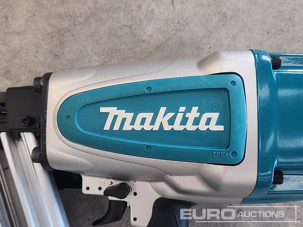 Строительное оборудование Unused Makita AN924 Pneumatic Nailer (Body Only): фото 6 Строительное оборудование Unused Makita AN924 Pneumatic Nailer (Body Only): фото 6