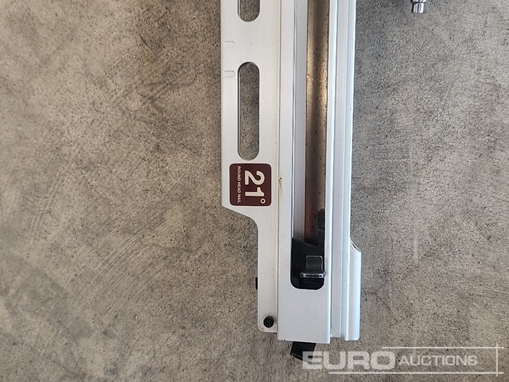 Строительное оборудование Unused Makita AN924 Pneumatic Nailer (Body Only): фото 13 Строительное оборудование Unused Makita AN924 Pneumatic Nailer (Body Only): фото 13