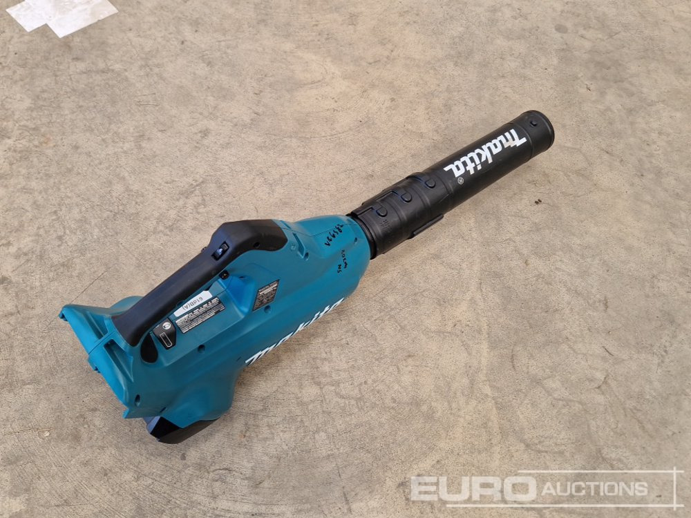 Unused Makita XBU02 36v (2x18v) XLT Cordless Blower (Body Only) - Строительное оборудование: фото 3 Unused Makita XBU02 36v (2x18v) XLT Cordless Blower (Body Only) - Строительное оборудование: фото 3