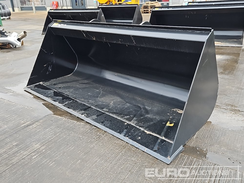 Unused Strickland 90" Loading Bucket to suit Manitou Telehandler - Ковш: фото 1 Unused Strickland 90" Loading Bucket to suit Manitou Telehandler - Ковш: фото 1