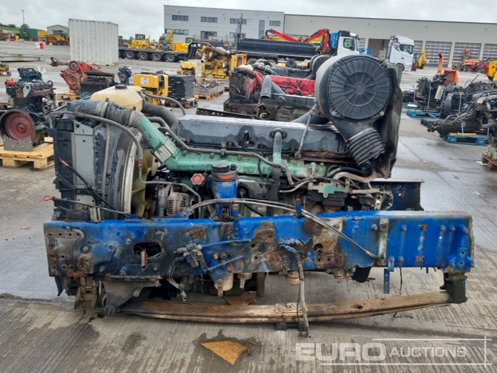 Двигатель Volvo 6 Cylinder Engine: фото 6