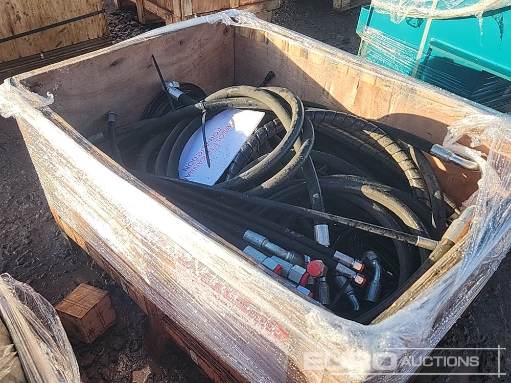Box Of Hydraulic Hoses - Запчасти для Промышленного оборудования: фото 1 Box Of Hydraulic Hoses - Запчасти для Промышленного оборудования: фото 1
