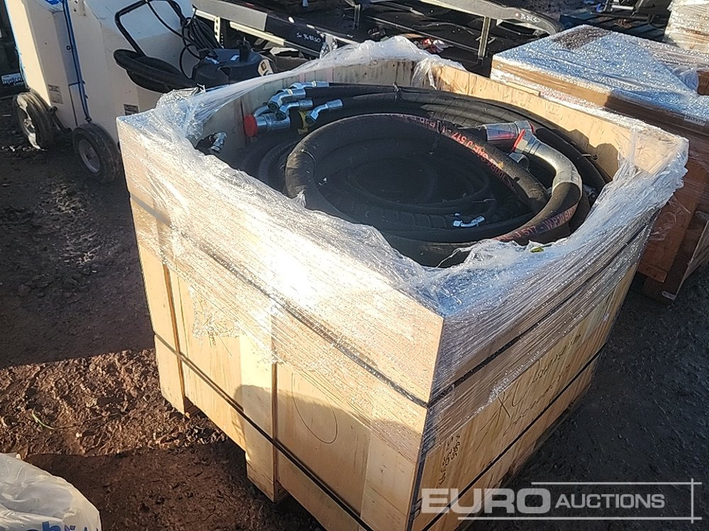 Box of Hydraulic Hoses - Запчасти для Строительной техники: фото 1 Box of Hydraulic Hoses - Запчасти для Строительной техники: фото 1