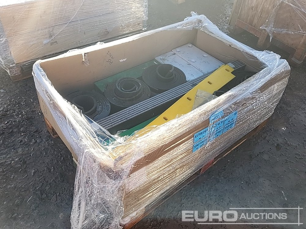 Conveyor Slider Pads, Scraper Blades, Impact Bars - Запчасти для Строительной техники: фото 1 Conveyor Slider Pads, Scraper Blades, Impact Bars - Запчасти для Строительной техники: фото 1