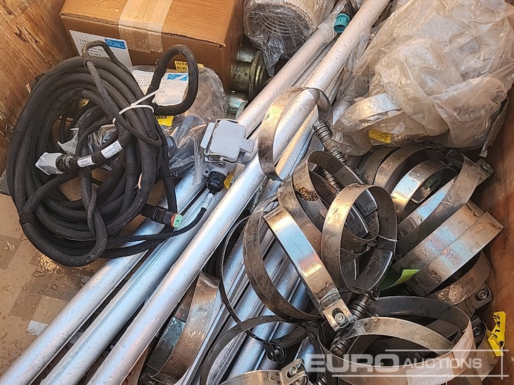 Engine Harnesses, Fuel Level Sensors, Clamps, Pins - Запчасти для Строительной техники: фото 5 Engine Harnesses, Fuel Level Sensors, Clamps, Pins - Запчасти для Строительной техники: фото 5