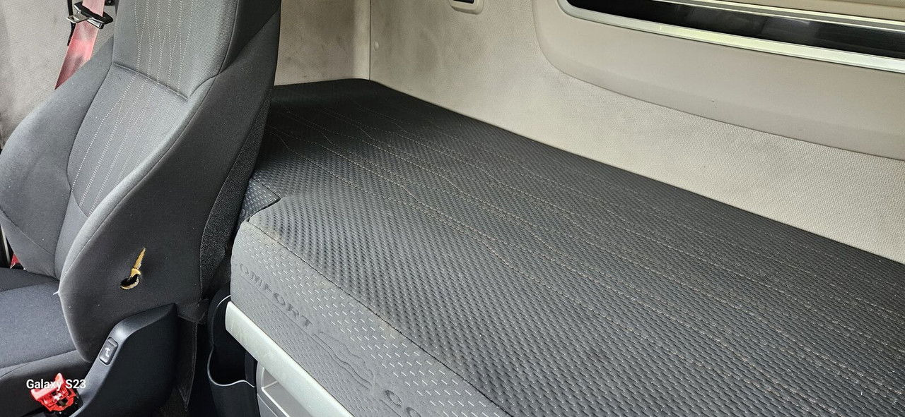 DAF XF 106.480 - Тягач: фото 4 DAF XF 106.480 - Тягач: фото 4