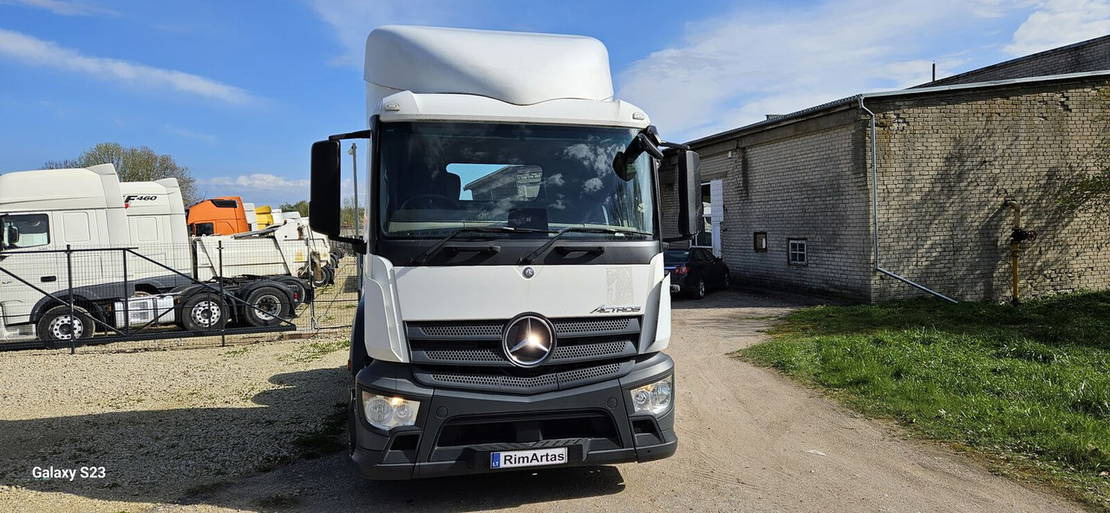 Тягач Mercedes-Benz Actros 2540: фото 6