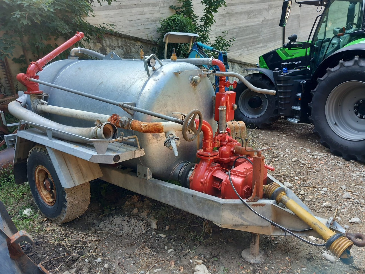 Carrobotte usato Galli 35 q.li - Цистерна для жидкого навоза: фото 1 Carrobotte usato Galli 35 q.li - Цистерна для жидкого навоза: фото 1