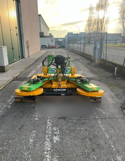 Salf macchine agricole TP-180 - Газонокосилка: фото 3 Salf macchine agricole TP-180 - Газонокосилка: фото 3