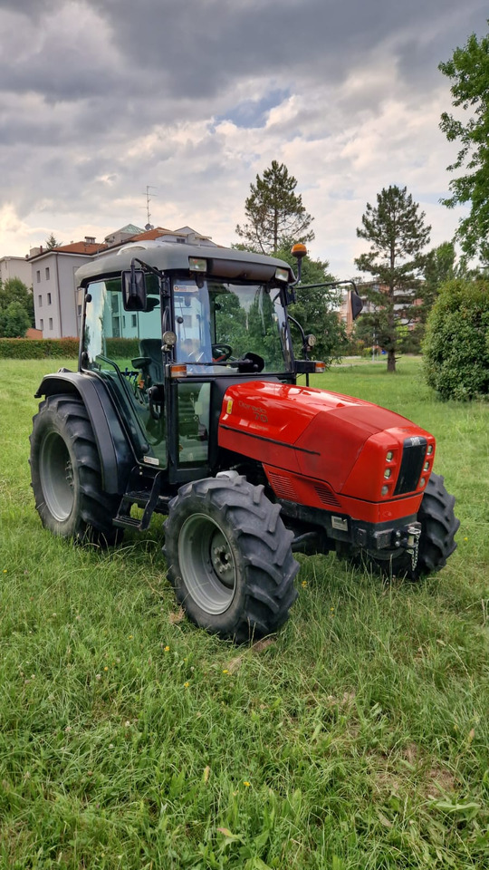 Trattore usato Same Dorado 70 Classic - Трактор: фото 1 Trattore usato Same Dorado 70 Classic - Трактор: фото 1