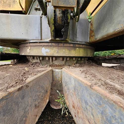 Гусеничный экскаватор Åkerman EC300: фото 40 Гусеничный экскаватор Åkerman EC300: фото 40