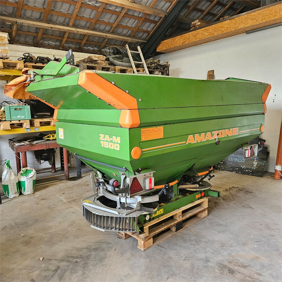 Amazone ZA-M 1500 - Техника для внесения удобрений: фото 1 Amazone ZA-M 1500 - Техника для внесения удобрений: фото 1