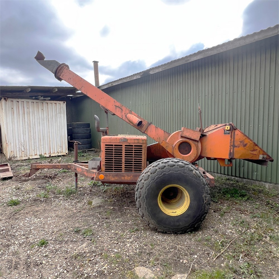 Asplundh Whisper Chipper - Измельчитель древесины: фото 2 Asplundh Whisper Chipper - Измельчитель древесины: фото 2