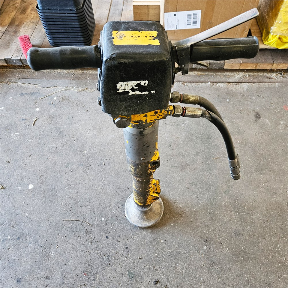 Atlas Copco LP 13-30 P - Строительное оборудование: фото 4 Atlas Copco LP 13-30 P - Строительное оборудование: фото 4