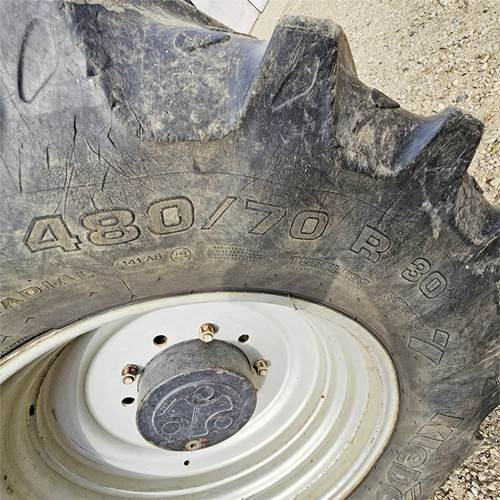 Трактор CASE IH CVX 150: фото 39