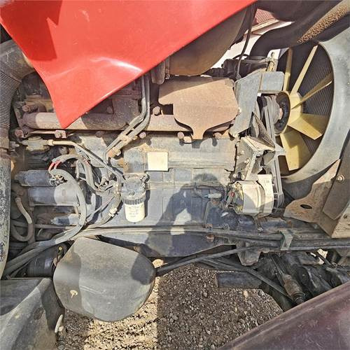 Трактор CASE IH CVX 150: фото 23