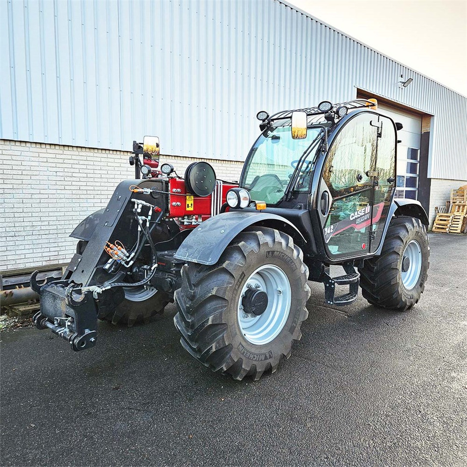 Case Farmlift 742 - Телескопический погрузчик: фото 2 Case Farmlift 742 - Телескопический погрузчик: фото 2