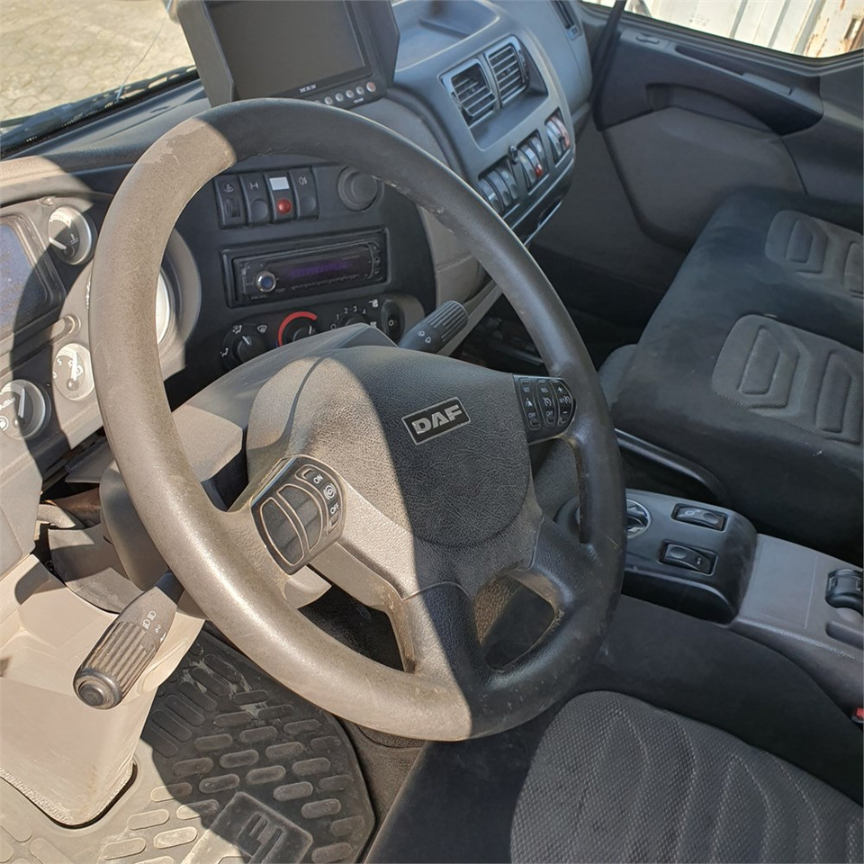 Грузовик-шасси, Автоманипулятор DAF 45.180: фото 24