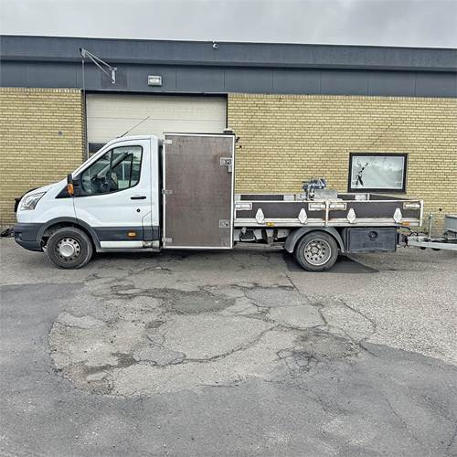 Ford Transit 2.2 TDCi (155HK) Chassis RWD Man - Грузовик бортовой/ Платформа: фото 3 Ford Transit 2.2 TDCi (155HK) Chassis RWD Man - Грузовик бортовой/ Платформа: фото 3