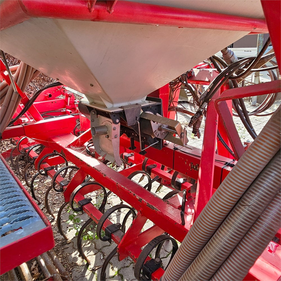 Посевная техника HE-VA Combi-Dan 3000: фото 19 Посевная техника HE-VA Combi-Dan 3000: фото 19