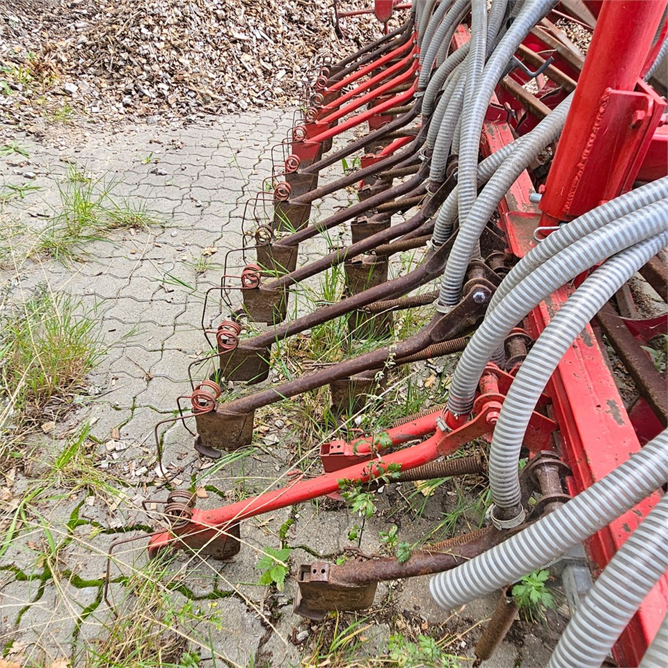 Посевная техника HE-VA Combi-Dan 3000: фото 24 Посевная техника HE-VA Combi-Dan 3000: фото 24