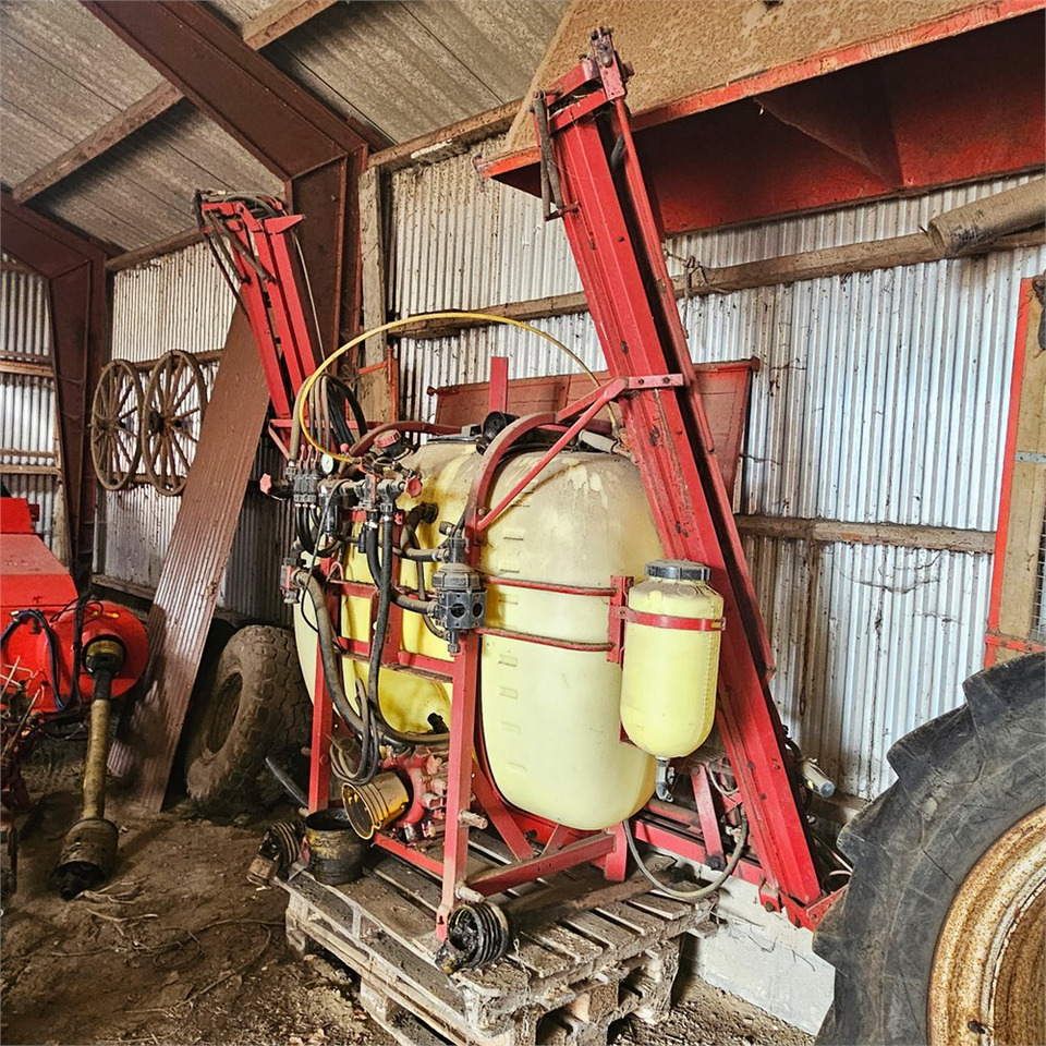 Hardi LXY 800 - Опрыскиватель: фото 3 Hardi LXY 800 - Опрыскиватель: фото 3