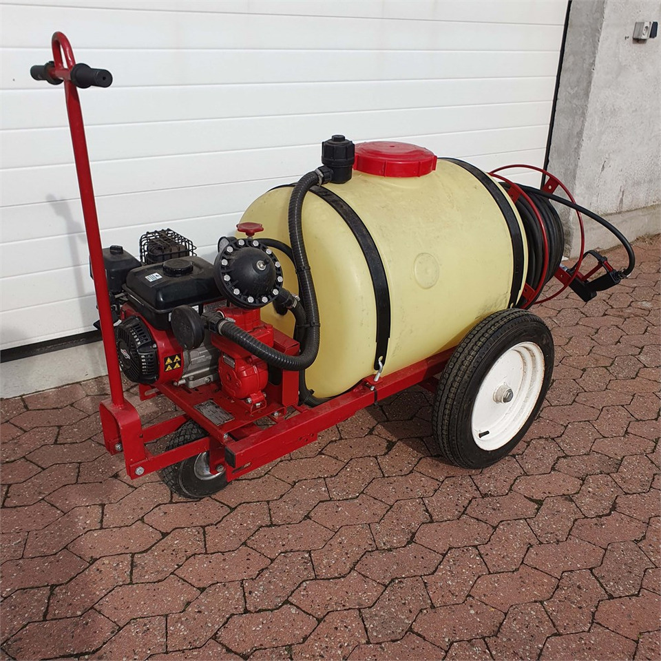 Hardi TR3-200 - Опрыскиватель: фото 2 Hardi TR3-200 - Опрыскиватель: фото 2