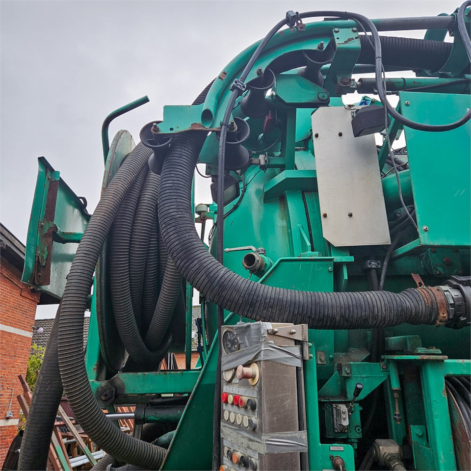 Ассенизатор Hvidtved Larsen CM120: фото 21