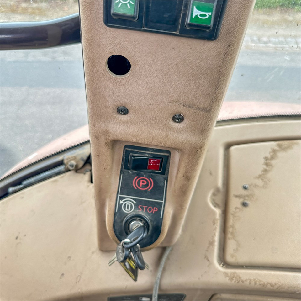 Экскаватор-погрузчик Hydrema 906 D: фото 27