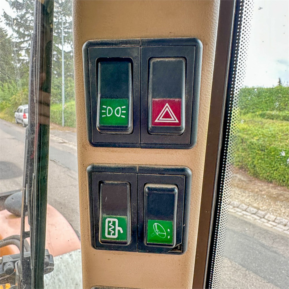 Экскаватор-погрузчик Hydrema 906 D: фото 28