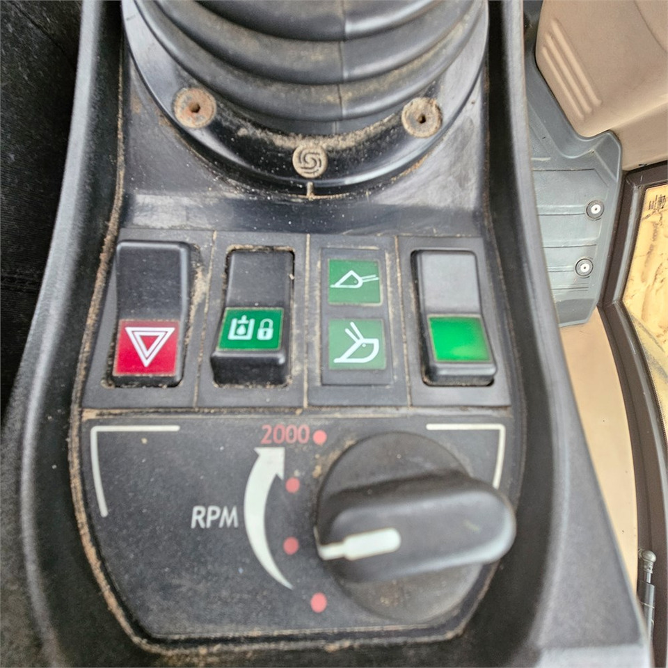 Экскаватор-погрузчик Hydrema 926 D: фото 18