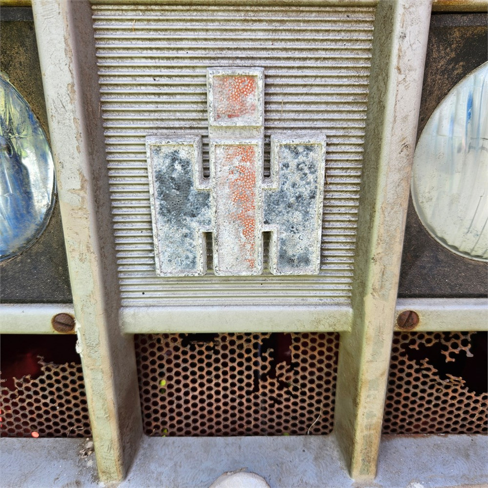 Трактор IH 444: фото 18