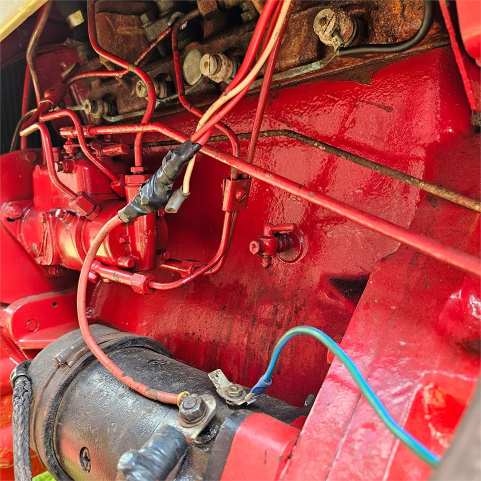 Трактор IH 444: фото 25