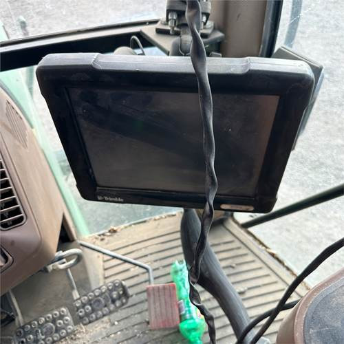 Трактор John Deere 6300: фото 15 Трактор John Deere 6300: фото 15