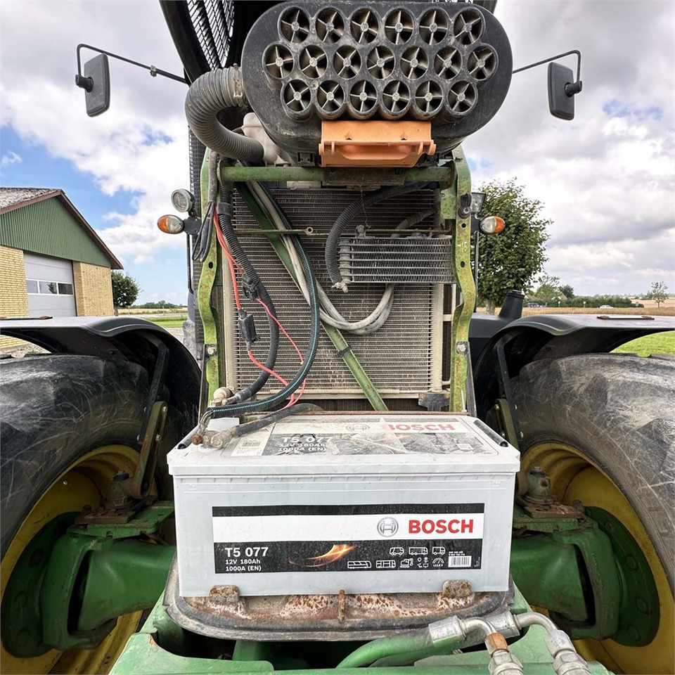 Трактор John Deere 7530: фото 26