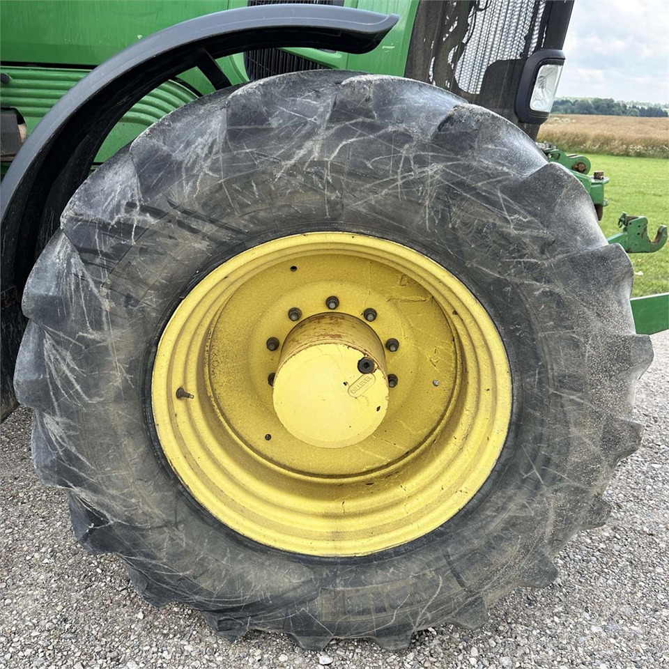 Трактор John Deere 7530: фото 46
