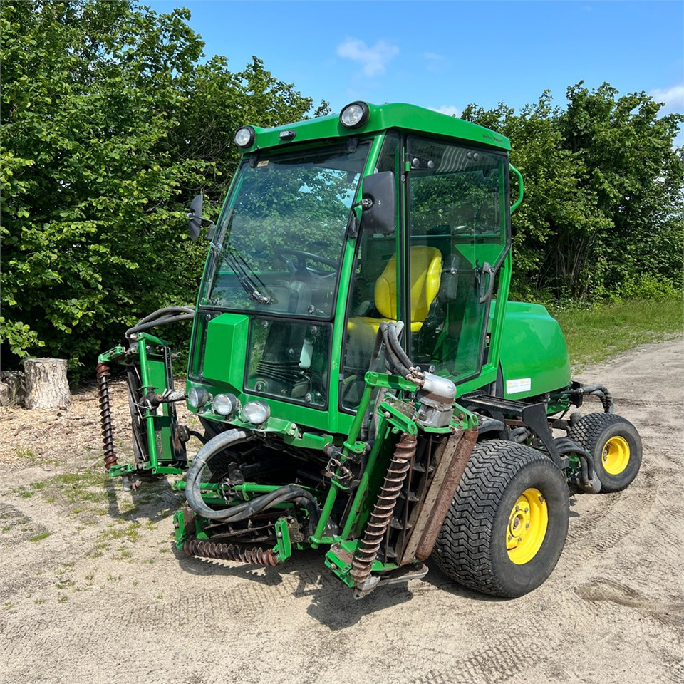 John Deere 8700 PC FM - Газонокосилка: фото 1 John Deere 8700 PC FM - Газонокосилка: фото 1