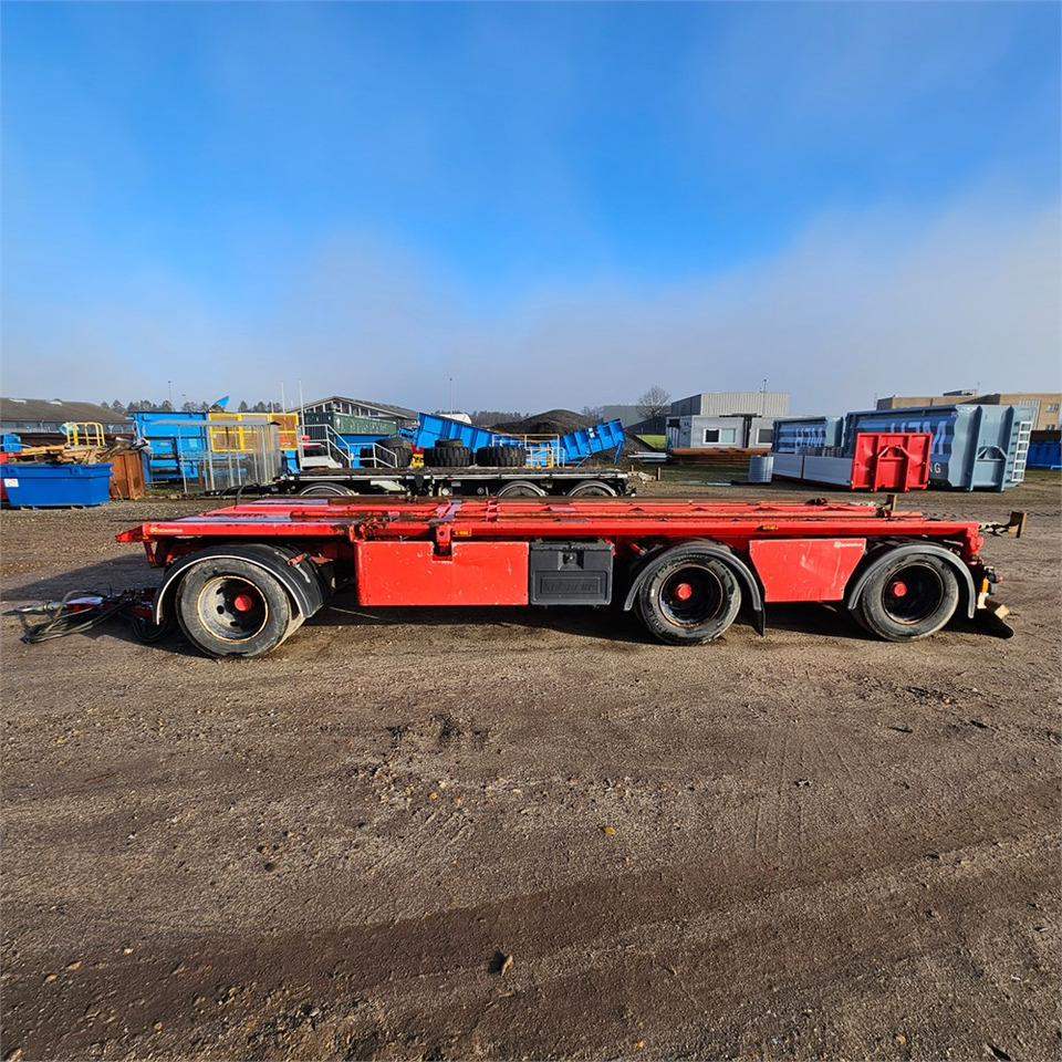 Kel-Berg T430 - Прицеп мультилифт/ Бункеровоз: фото 1 Kel-Berg T430 - Прицеп мультилифт/ Бункеровоз: фото 1