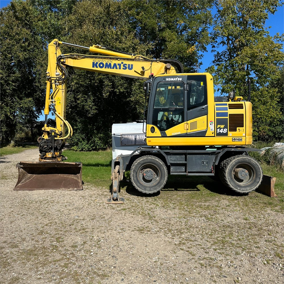 Komatsu PW148-11 - Колёсный экскаватор: фото 2 Komatsu PW148-11 - Колёсный экскаватор: фото 2