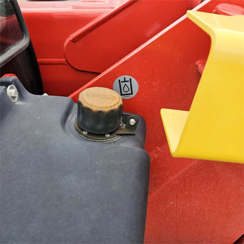 Телескопический погрузчик Manitou MT625 H: фото 35