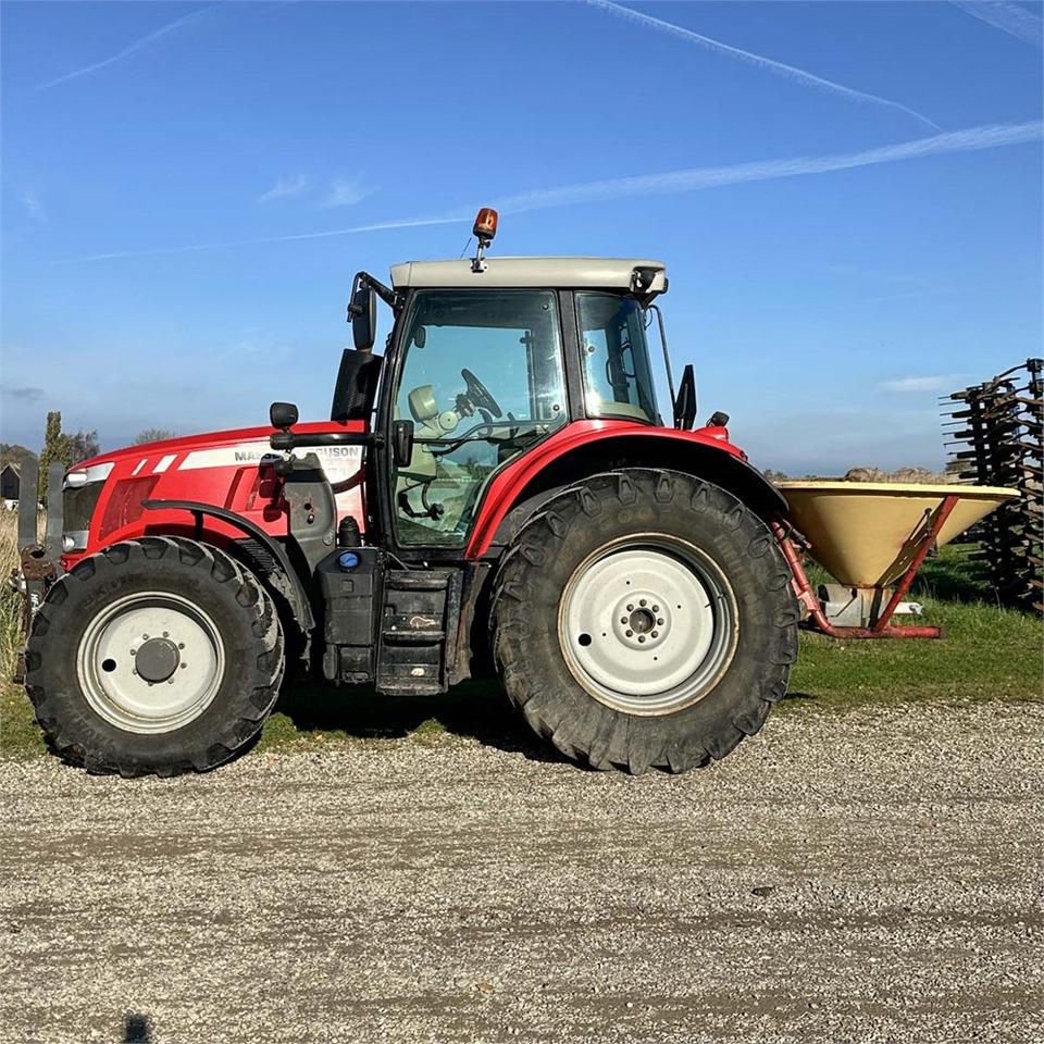 Massey Ferguson 6615 - Трактор: фото 4 Massey Ferguson 6615 - Трактор: фото 4