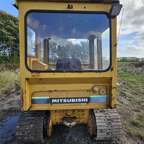 Бульдозер Mitsubishi BD2G: фото 16 Бульдозер Mitsubishi BD2G: фото 16