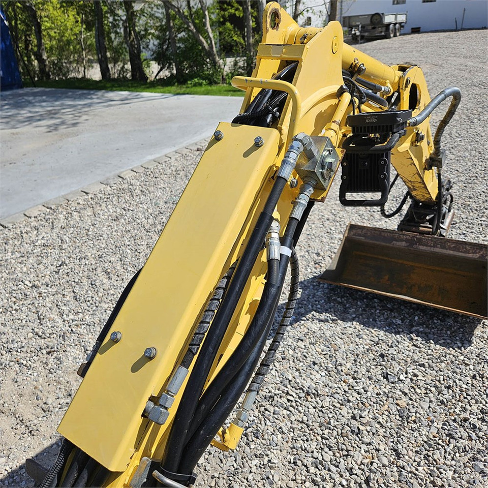 Мини-экскаватор New Holland E10 SR: фото 22