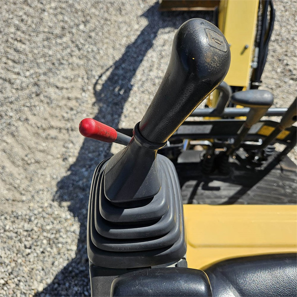 Мини-экскаватор New Holland E10 SR: фото 13