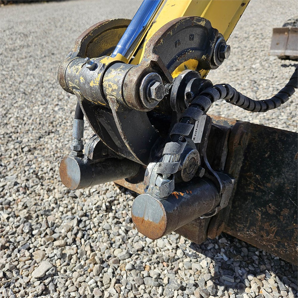 Мини-экскаватор New Holland E10 SR: фото 28