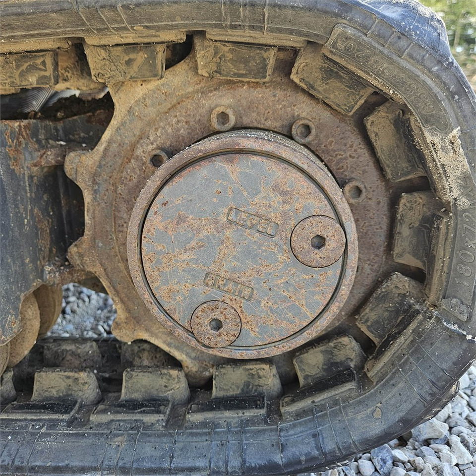 Мини-экскаватор New Holland E10 SR: фото 38