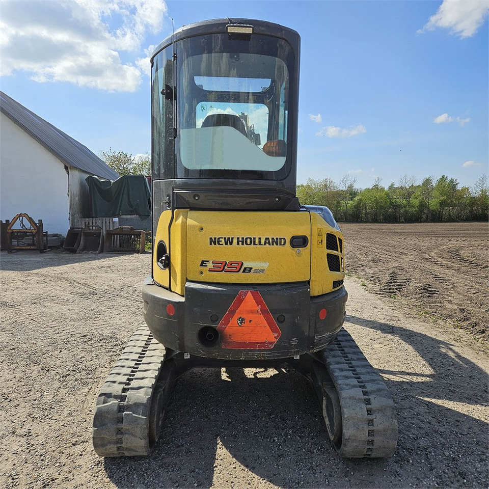 New Holland E39 B - Мини-экскаватор: фото 4 New Holland E39 B - Мини-экскаватор: фото 4